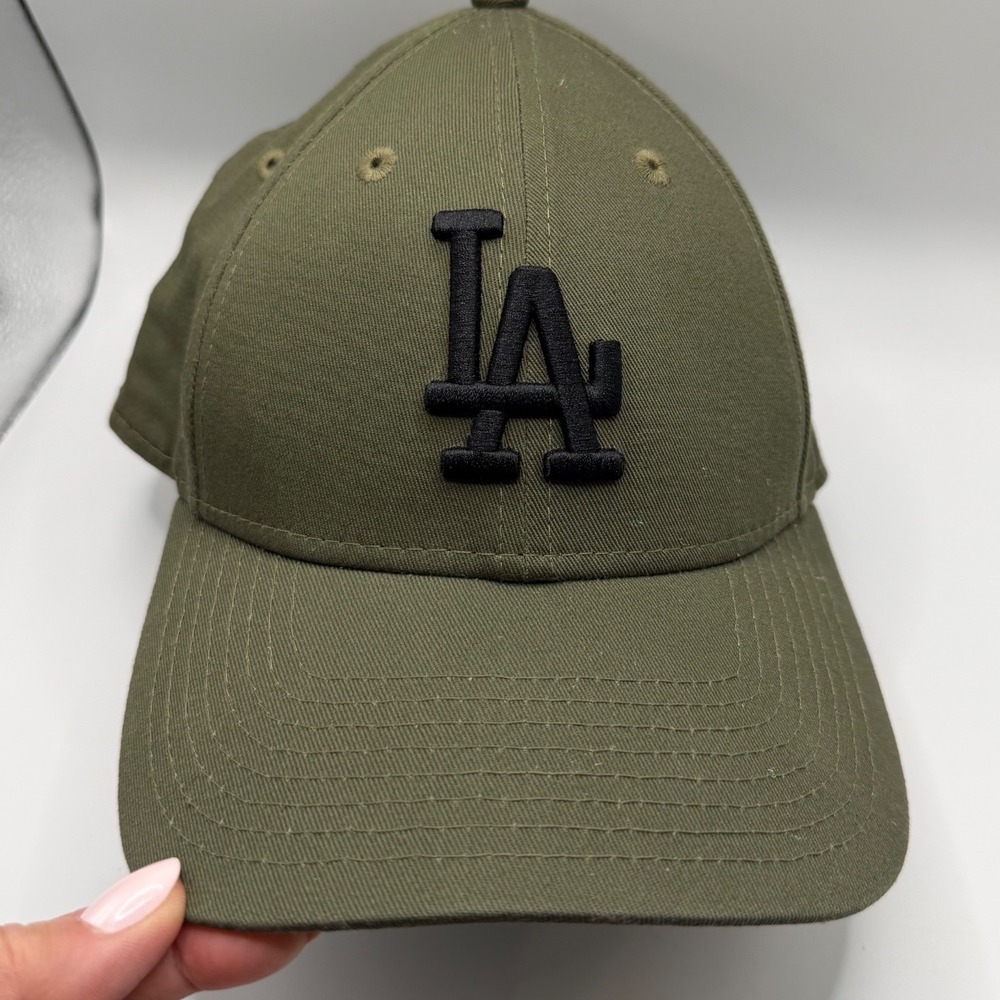 New Era 9FORTY Hat Womens OSFA Olive Green Excellent LA Dodgers MLB Cap